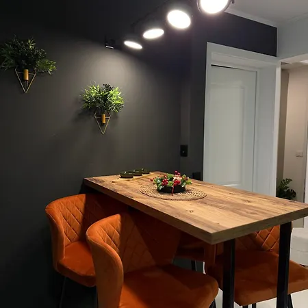 Luxury Apartament40 *